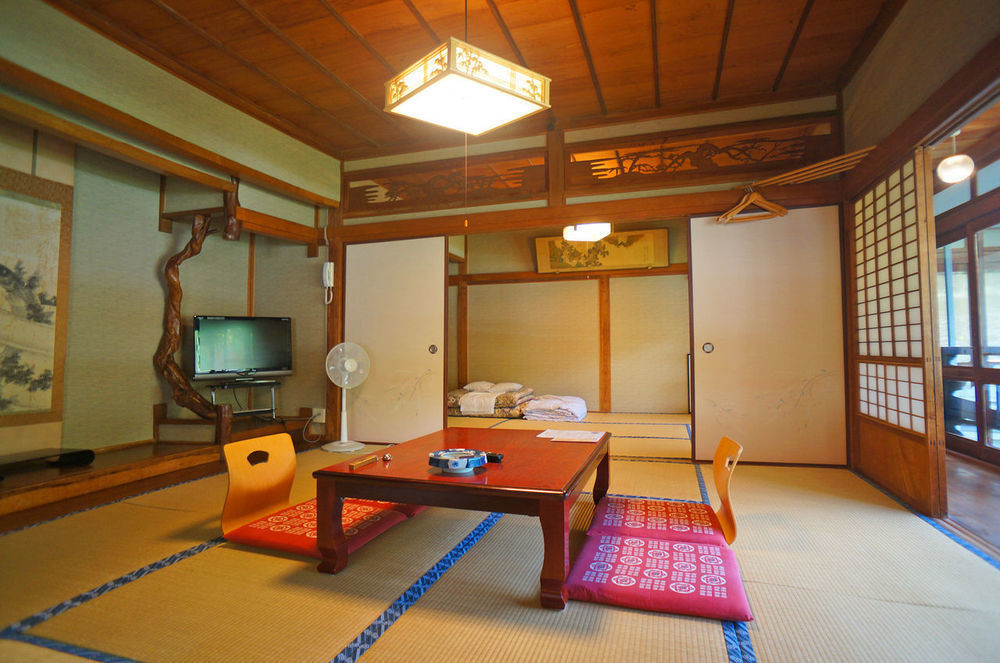 Takaosou Hotel Yufu Eksteriør billede